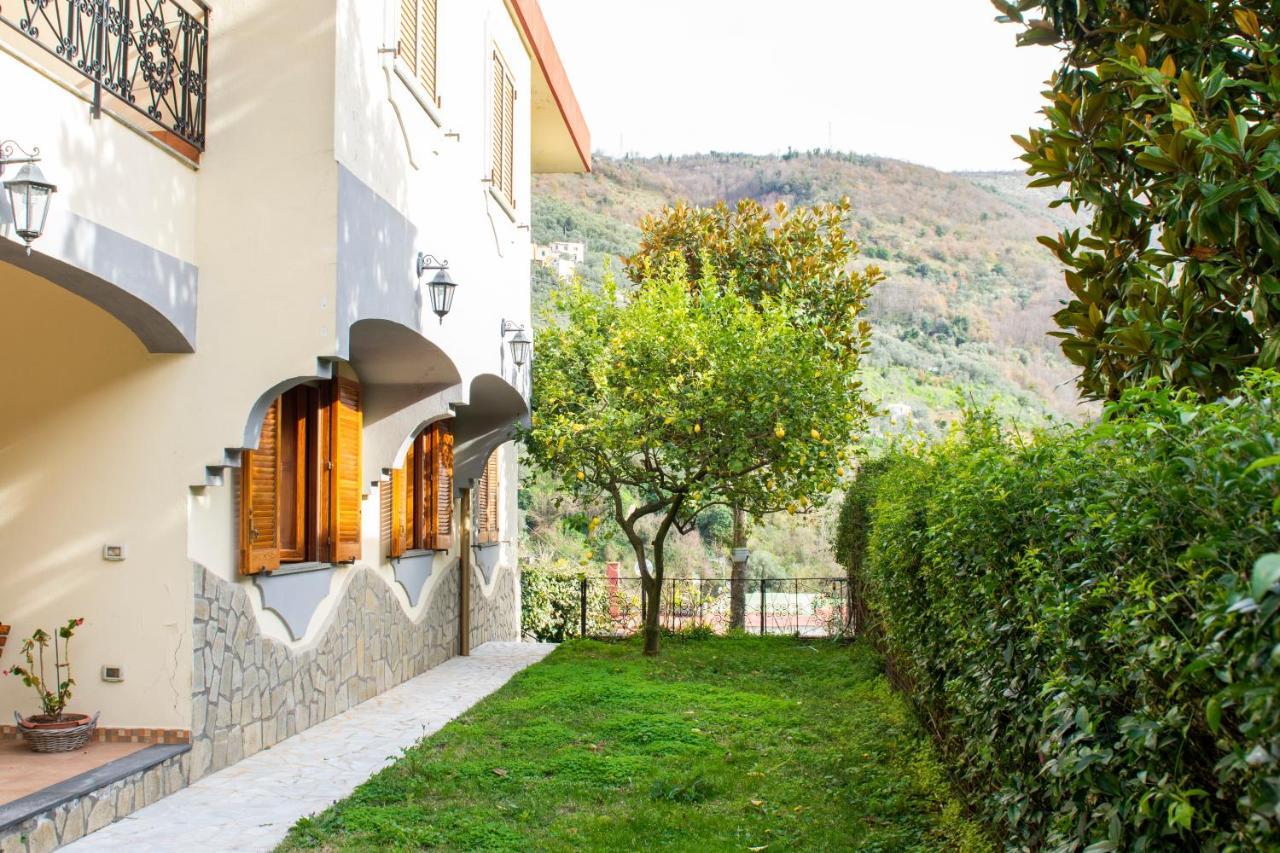 Villa Dei Fiori - Exclusive Villa With Garden In Sorrento Coast Vico Equense Exterior foto