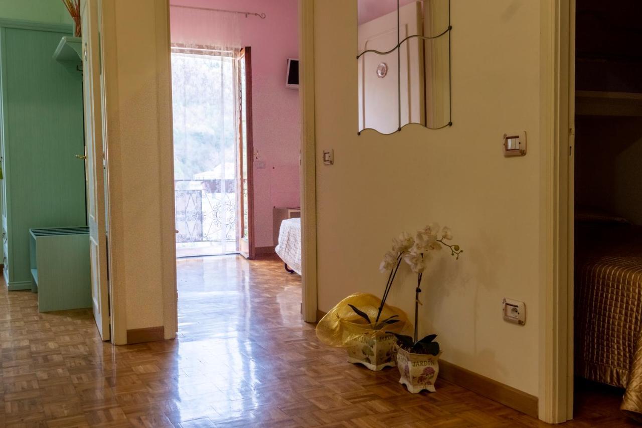 Villa Dei Fiori - Exclusive Villa With Garden In Sorrento Coast Vico Equense Exterior foto