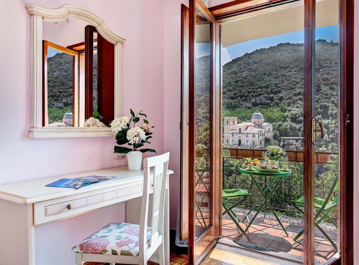 Villa Dei Fiori - Exclusive Villa With Garden In Sorrento Coast Vico Equense Exterior foto